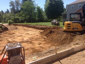Excavation et terrassement d'entrée de garage à Mirabel, Terrebonne, Laval, Repentigny, Saint-Jérôme dans Lanaudière, Les Laurentides ou sur la Rive-Nord de Montreal / Contracteur Général Lanaudière